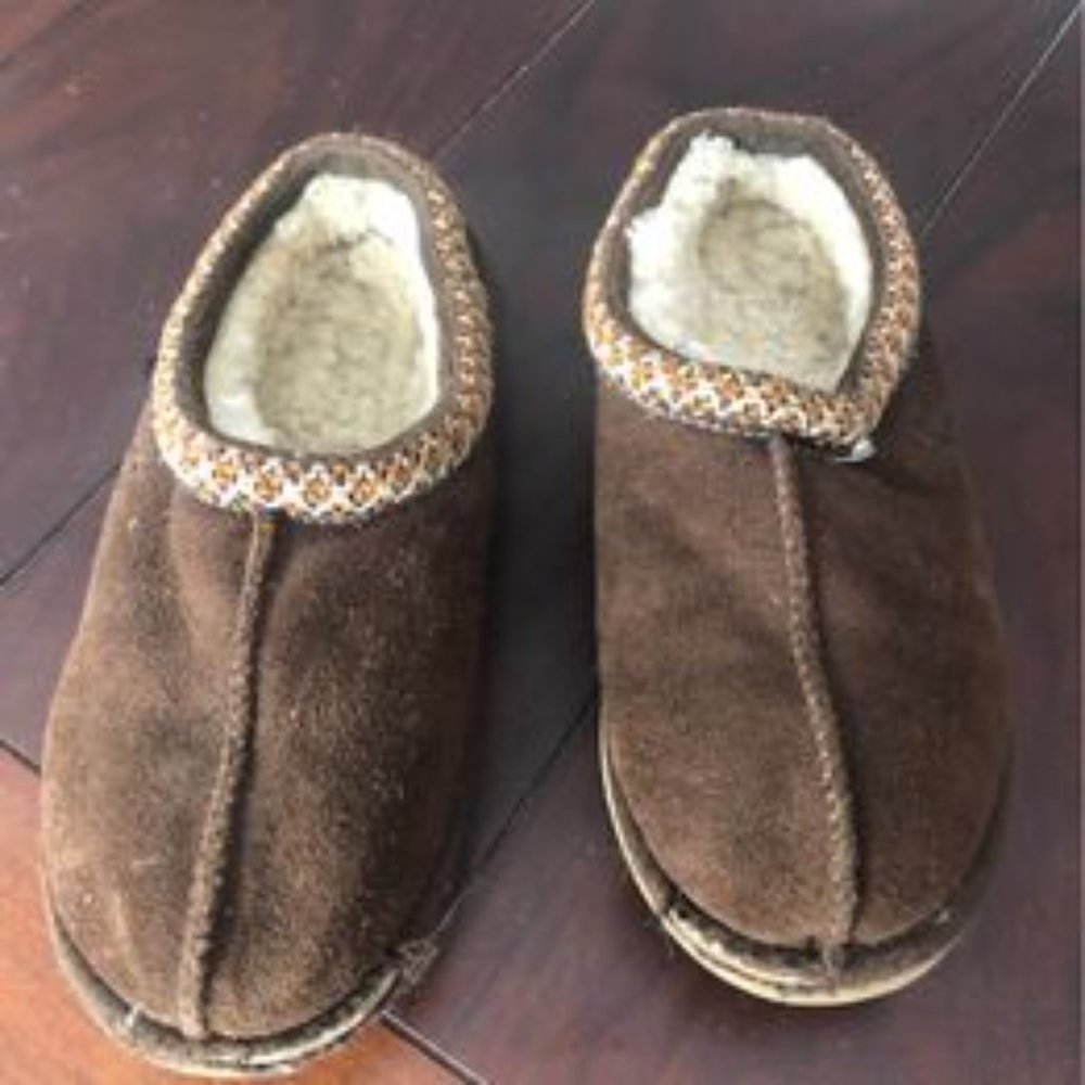 Ugg Tasman Slippers Youth Size 2